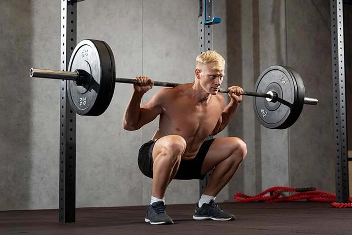 ถ้าฝึกไม่หนักพอ ก็เท่ากับฝึกเสียเปล่า! ‘ความแข็งแรงสูงสุด’ คือหัวใจสำคัญในการยกระดับคุณภาพชีวิต