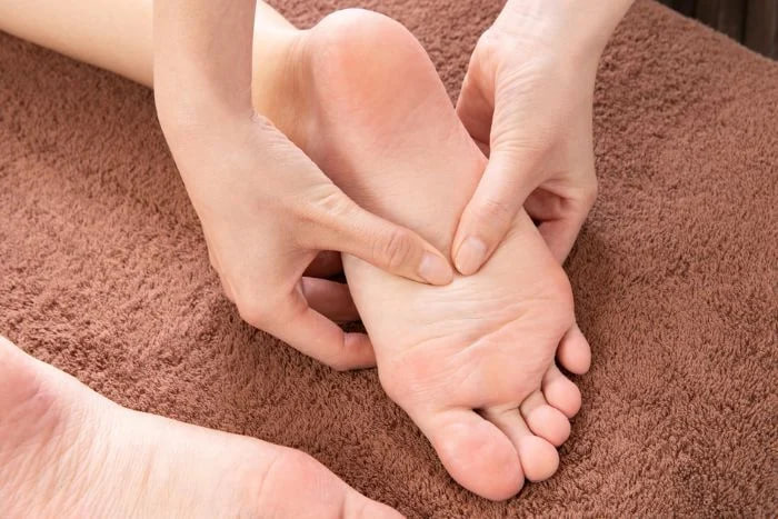 ประโยชน์ของการเดินเท้าเปล่าต่อระบบประสาท