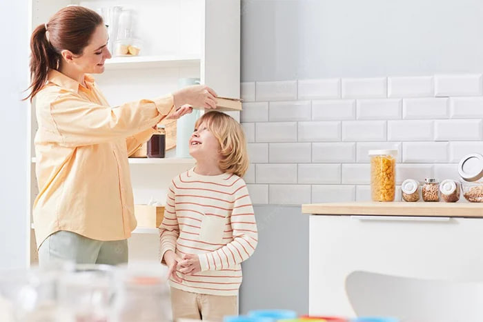 อยากสูงต้องรีบ! เปิดเคล็ดลับ 4 กุญแจสำคัญ ‘กิน-เล่น-นอน-อารมณ์ดี’ ในช่วงนาทีทองของการเติบโต